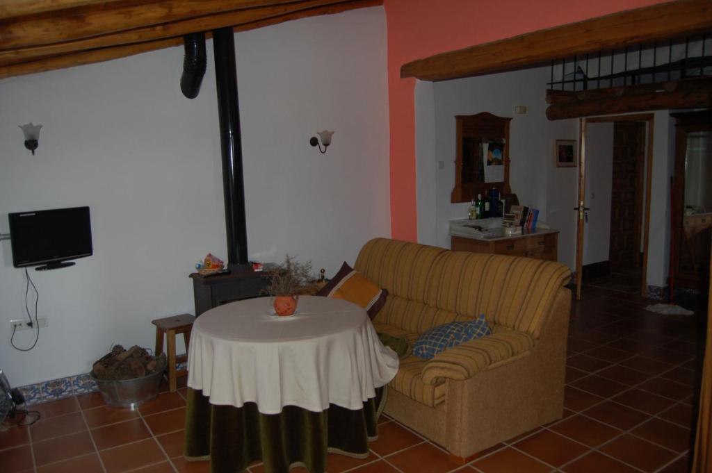 La Molinilla Apartamentos Y Hammam (Adults Only) Linares de la Sierra Bilik gambar