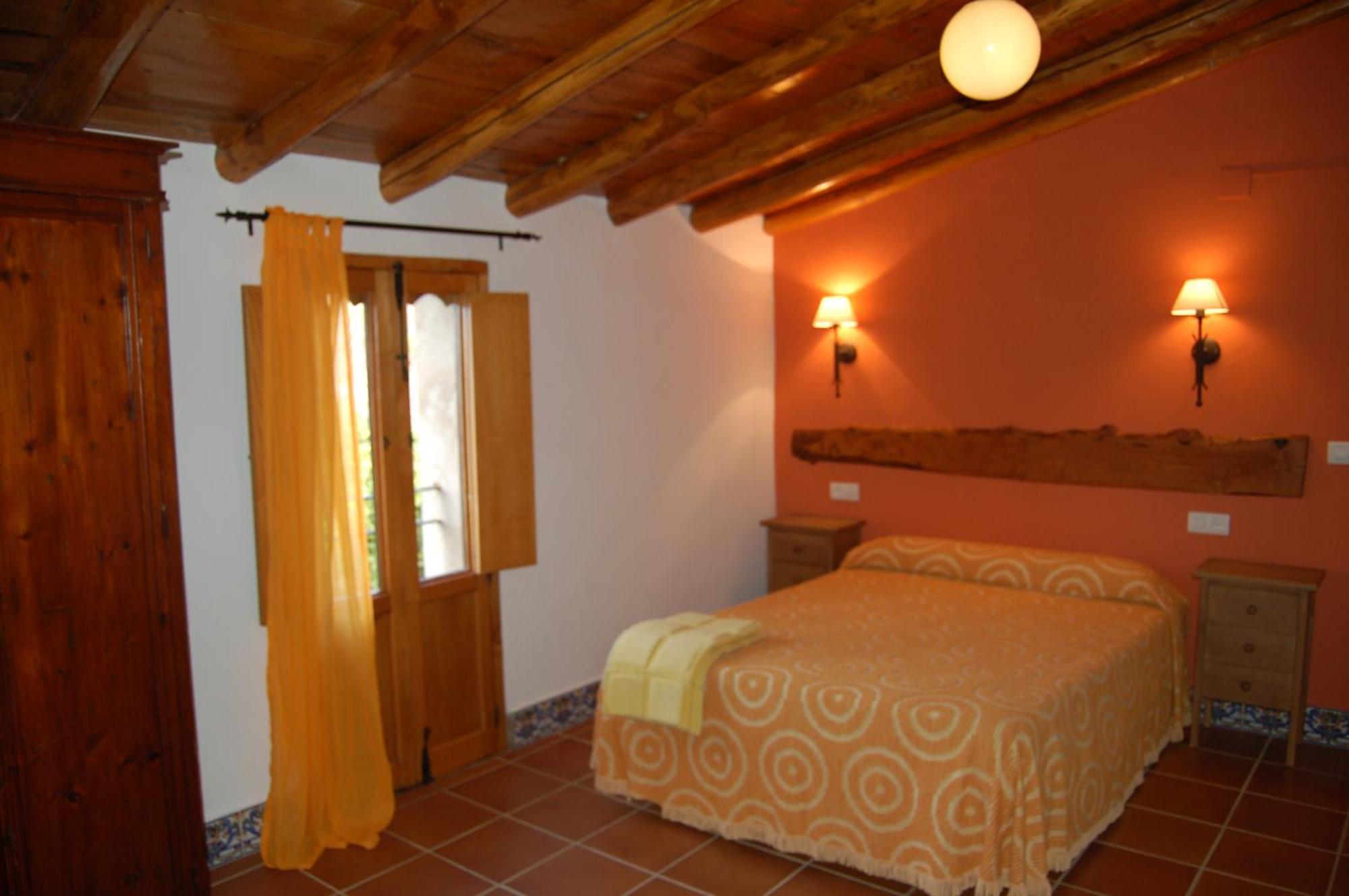 La Molinilla Apartamentos Y Hammam (Adults Only) Linares de la Sierra Luaran gambar